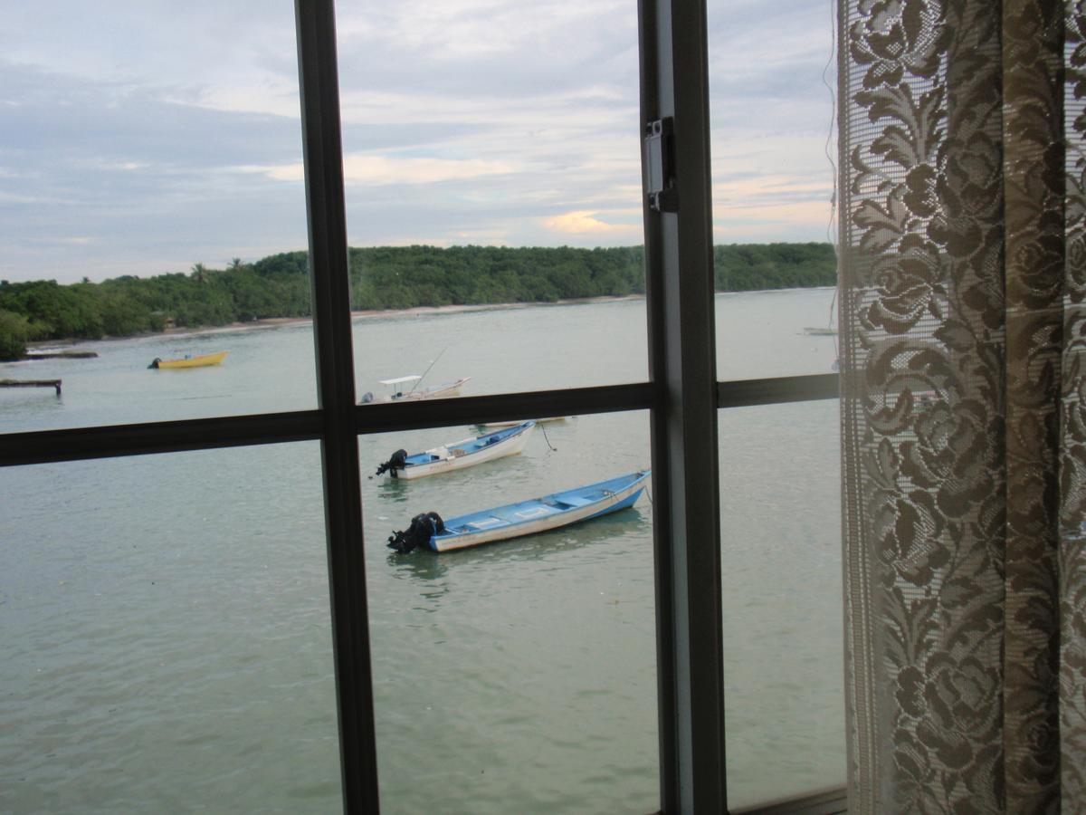 Memories Cottage And Apartments Buccoo Eksteriør bilde